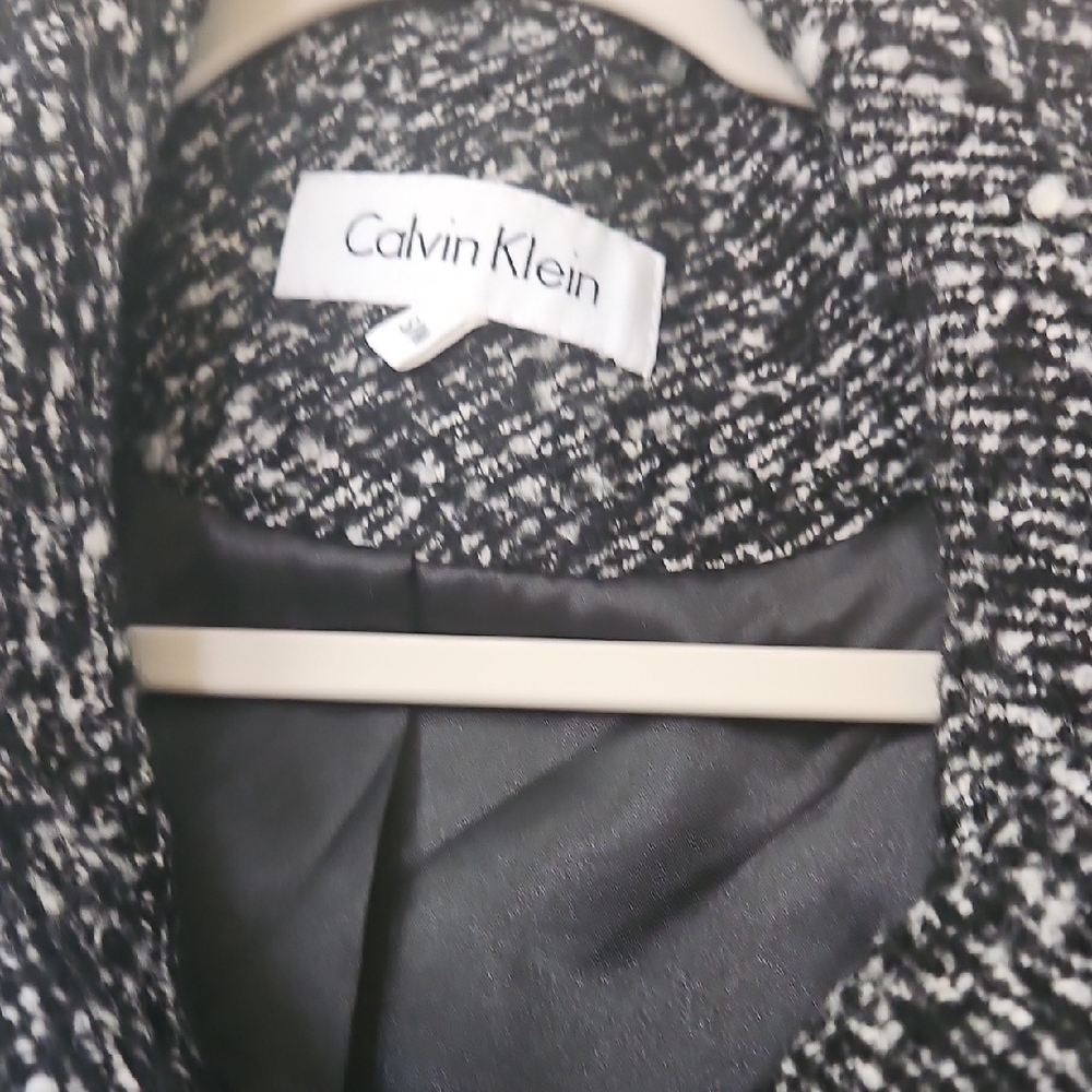 Calvin Klein Black & White Tweed Cape Jacket - Picture 3 of 5